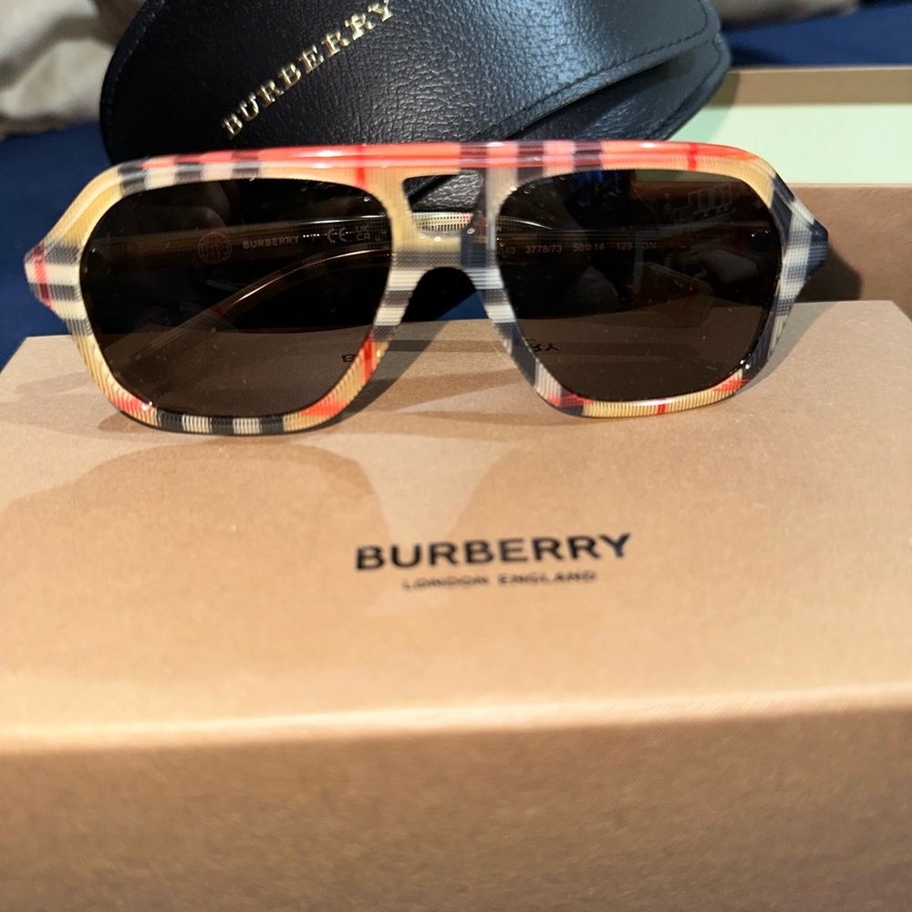 Kids Sunglasses, JB4340 (Ages 7-10) Burberry sunglasses